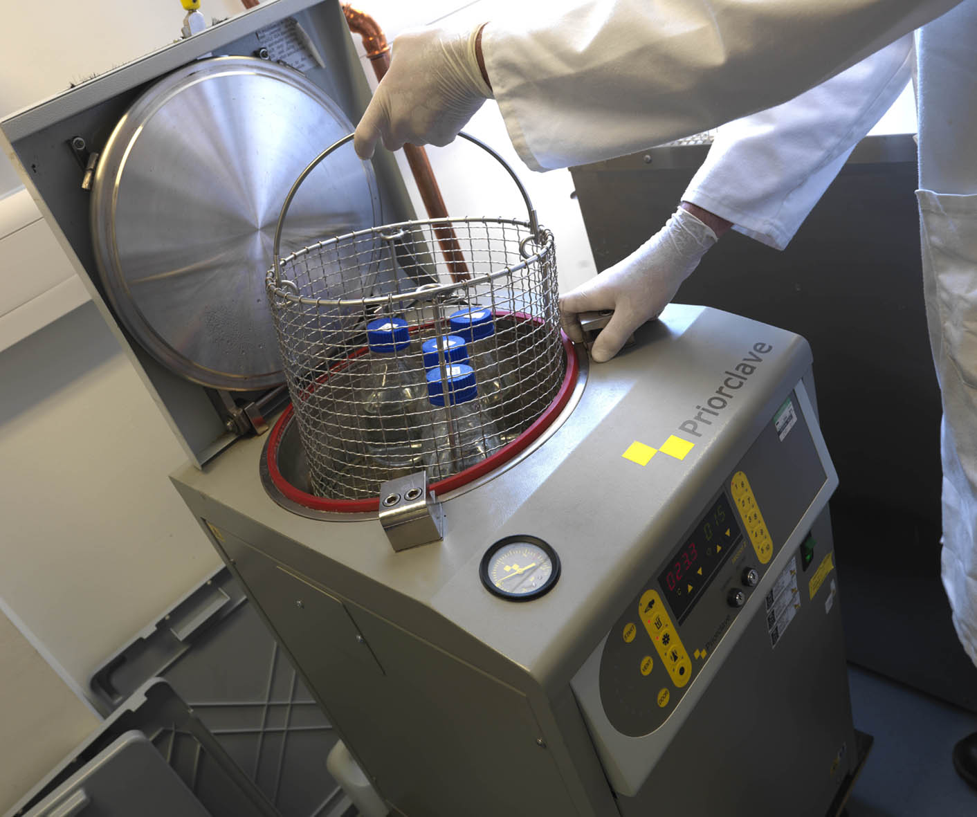 Assessing efficiencies in autoclave usage Scientist Live
